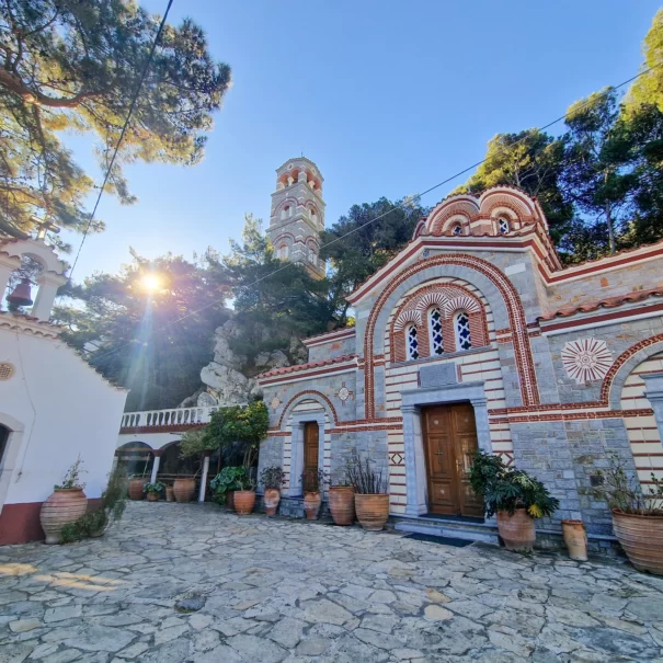 Monastyr w wąwozie Selinari - punkt wycieczki fakultatywnej Wycieczka Spinalonga i Agios Nikolaos Premium