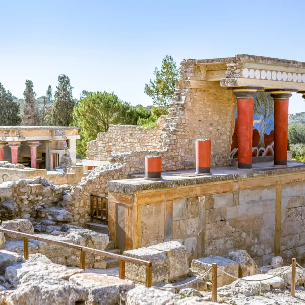 Pałac w Knossos - kolumny