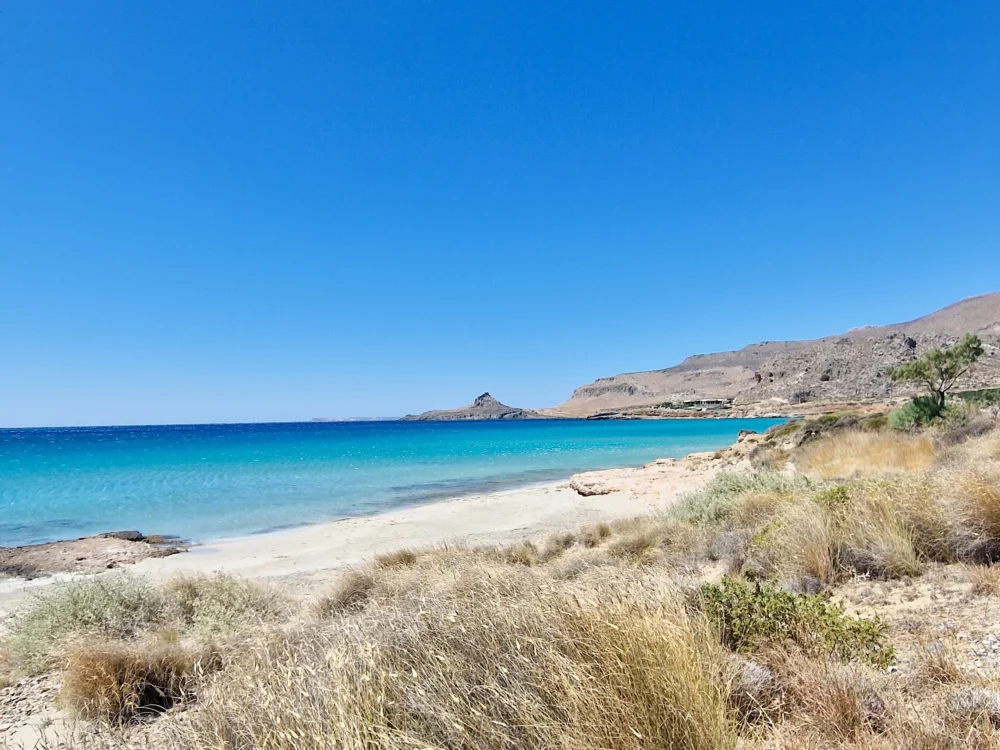 Piaszczysta plaża Mazida Ammos wycieczka na plażę Vai